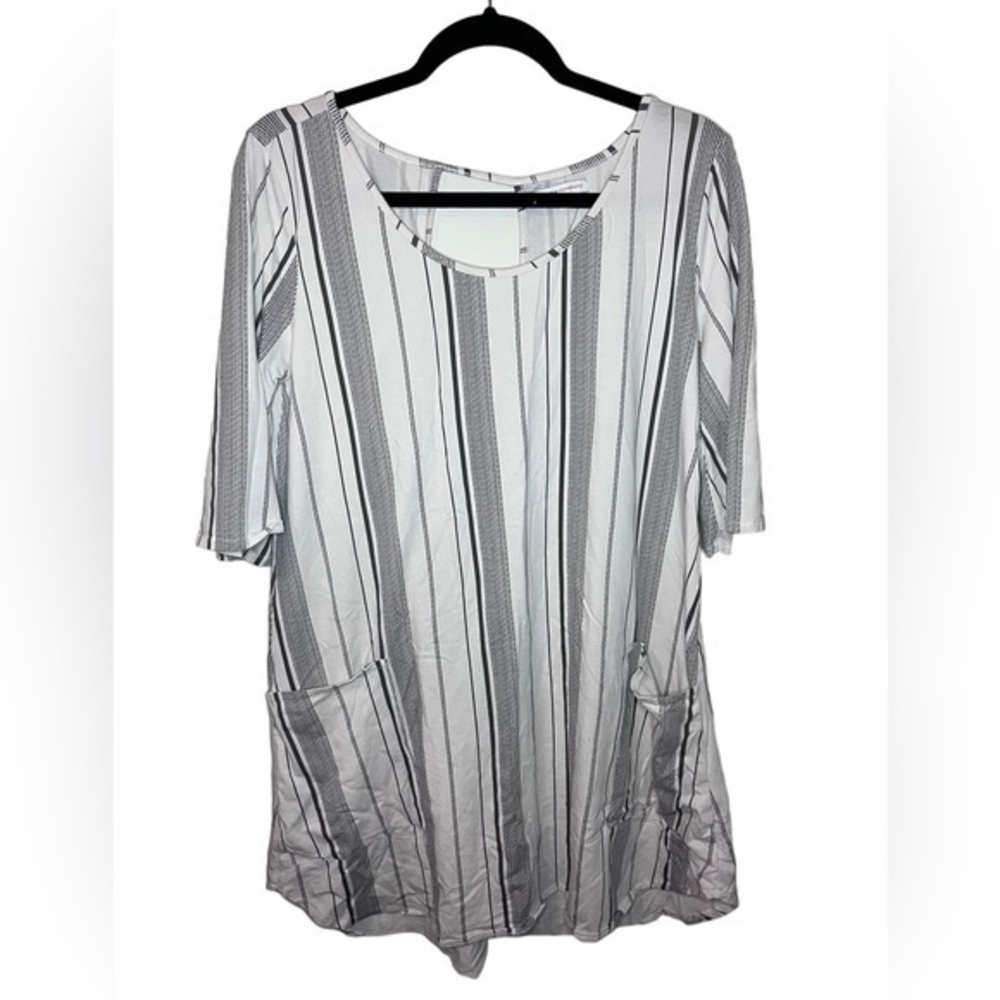 Natural by Known Supply Off White/Charcoal‎ Tunic Dress with Pockets - size M